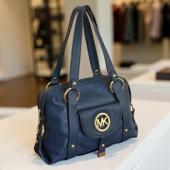 Authentic Michael Kors Navy Blue Pebble Leather Shoulder Bag! COA included - Picture 3 of 12